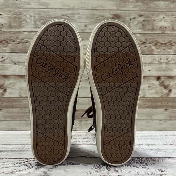 NWOB Cat & Jack Boys Florian Sneakers- size 3 - Picture 6 of 9